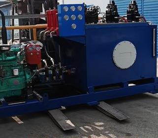 國立液壓，生產(chǎn)大型液壓站，技術(shù)先進(jìn)，設(shè)備精良，歡迎咨詢！